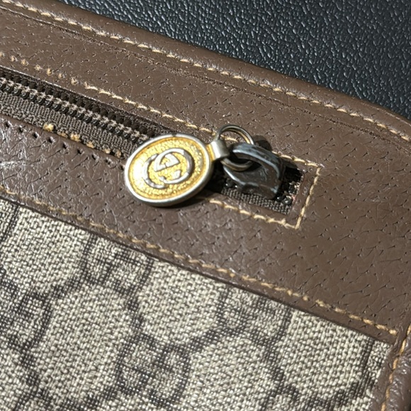 Authentic Gucci Clutch Bag - Picture 12 of 14